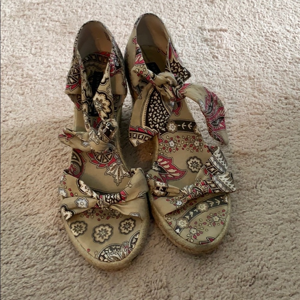 Wedge espadrilles